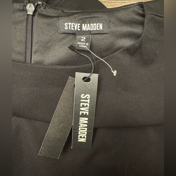 Steve Madden
Women's Elenora Fringe Mini Dress Size 2 - Picture 9 of 10